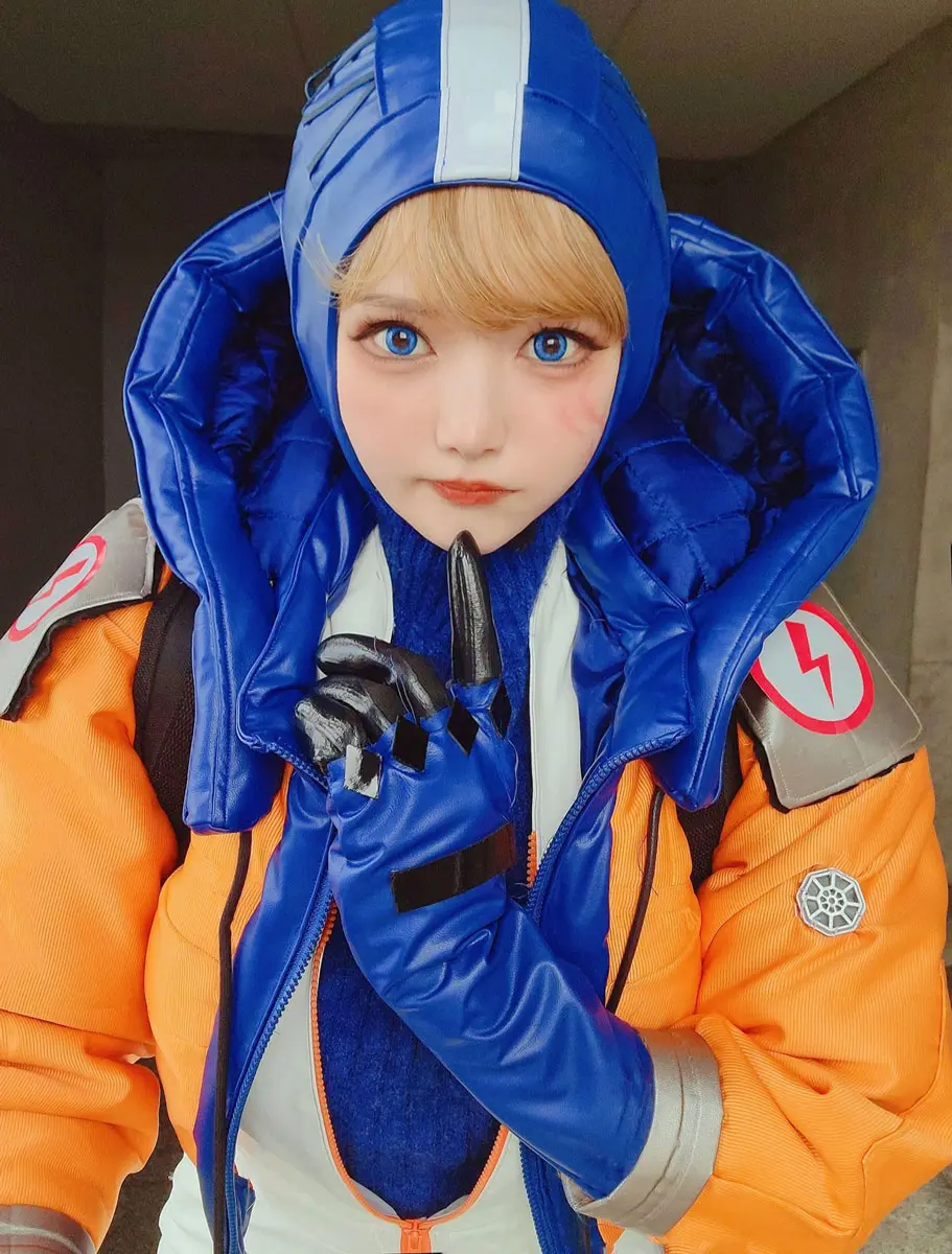 自作コスプレイヤーkipi『APEX』ワットソンの存在感はレザーと