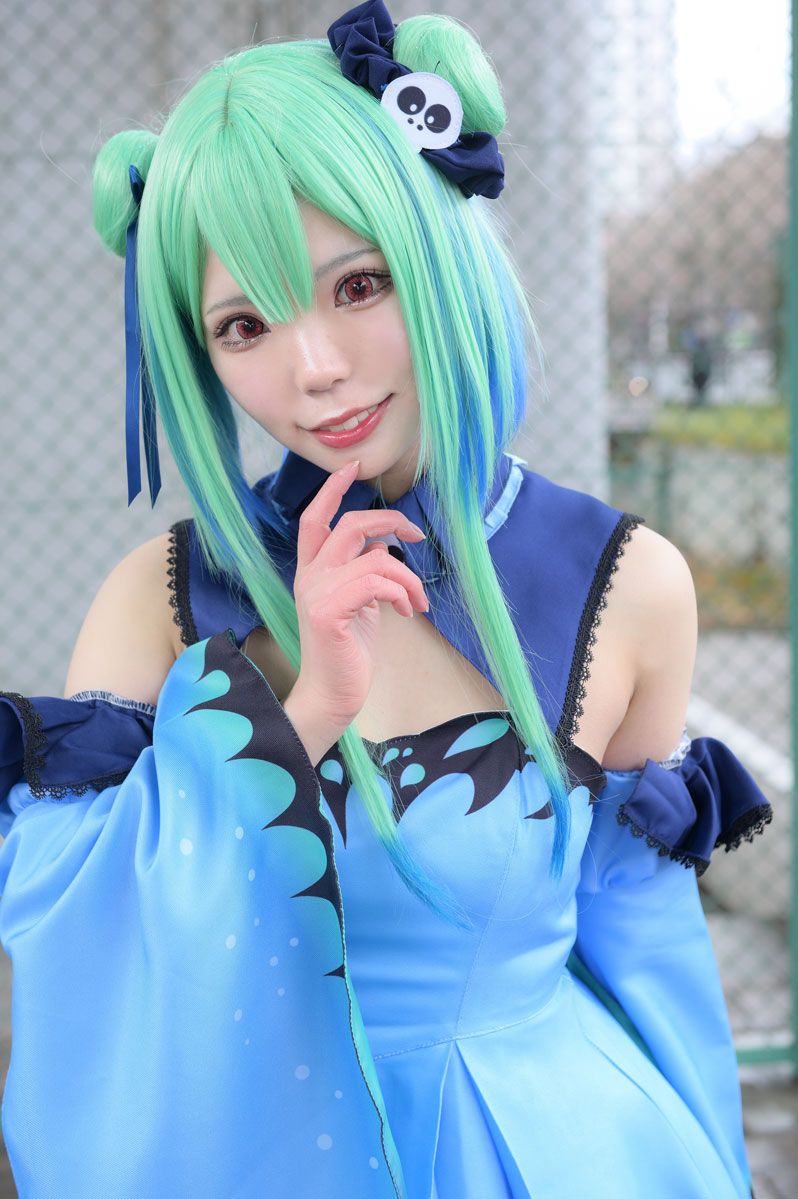 潤羽るしあのコスプレ