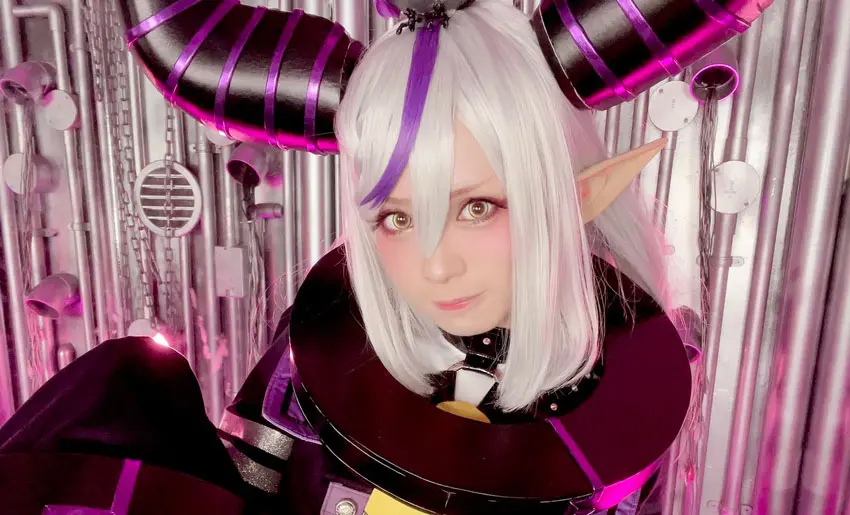 コスプレイヤーありさ、ホロライブ第6期生ラプラス・ダークネスの 