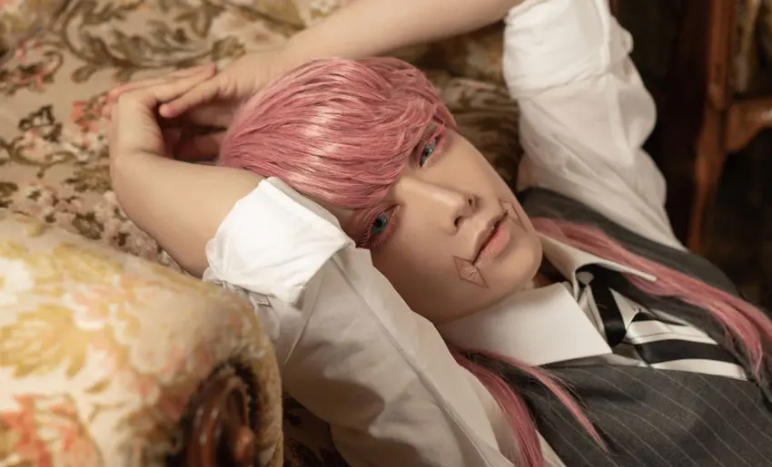 ミナギカナタ、三途春千夜にぴったりな写真を投稿 | COSPLAY MODE