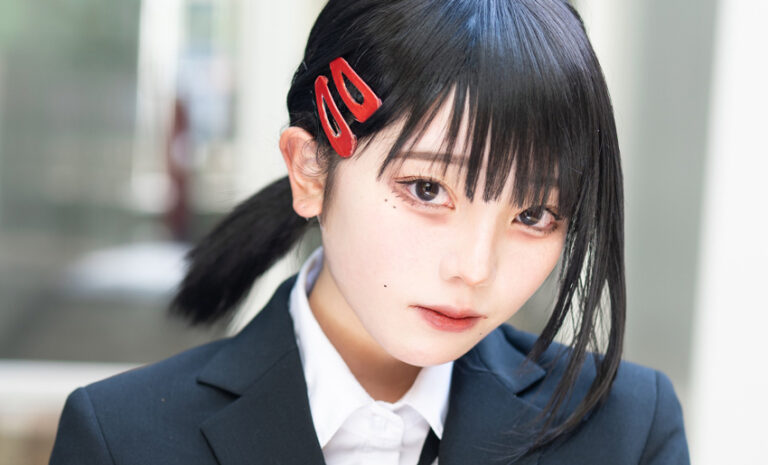 コスプレイヤーシウマイ弁当『チェンソーマン』東山コベニのツリ目表現は目尻のまつ毛を描く