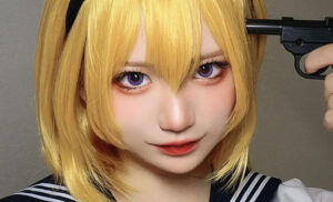 コスプレ 北条沙都子 エロ コスプレイヤーたお『ひぐらしのなく頃に』北条沙都子は目線の高さで自撮りして眼前に迫る