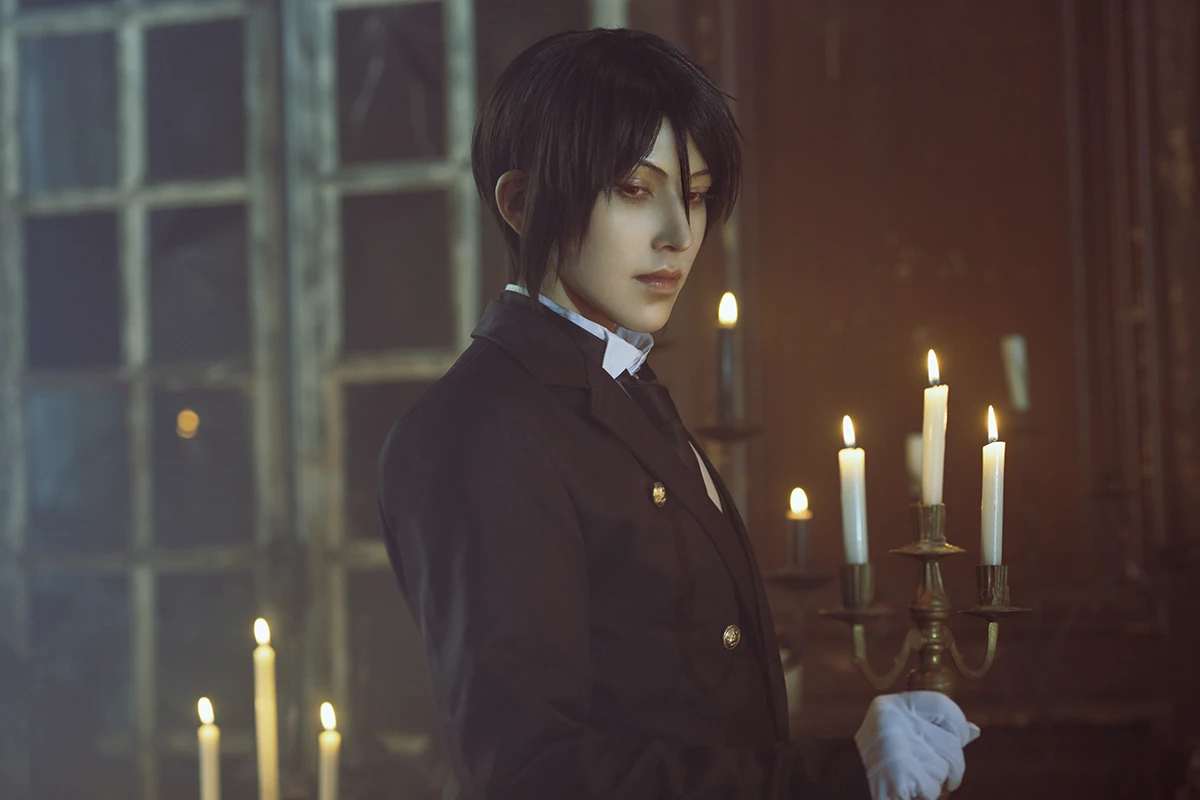 「黒執事」セバスチャン・ミカリエスのコスプレ