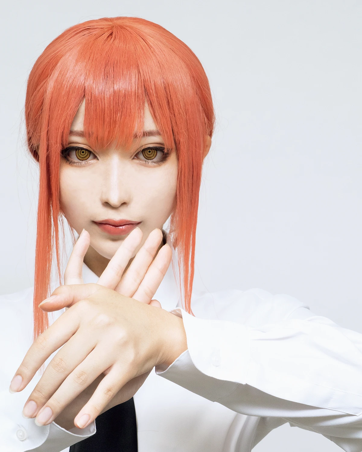 「チェンソーマン」マキマ風コスプレメイク